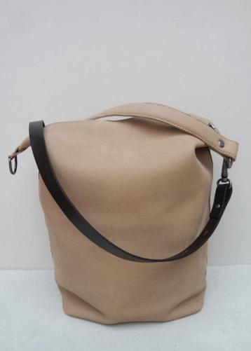 NIEUW * 60% Ellen Truijen tas Chunky M licht camel beschikbaar voor biedingen
