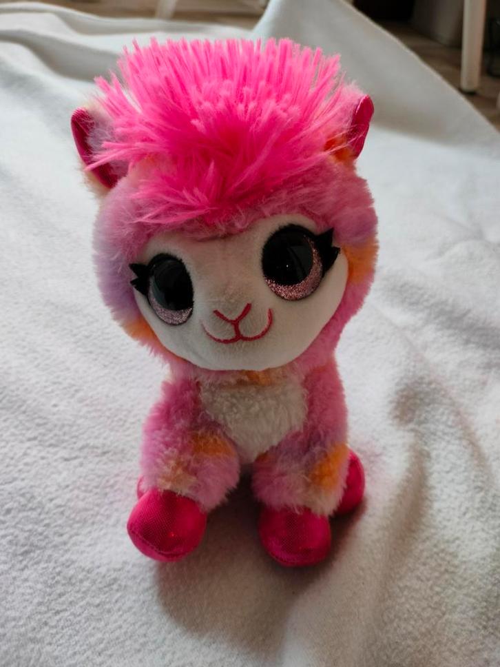 Alpaca/ lama roze en wit, Kinderen en Baby's, Speelgoed | Knuffels en Pluche, Zo goed als nieuw, Overige typen, Ophalen of Verzenden