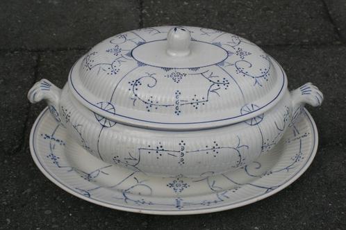 Boch ovalen legumier (jaren 20) + gratis schotel, Antiek en Kunst, Antiek | Servies los, Verzenden