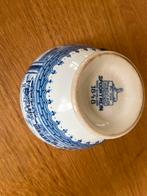 Antiek Peter Regout spoortrein kommetje., Ophalen