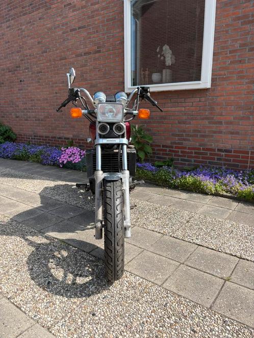 Honda Magna VF 500 C (bj 1985) MOET NU WEG, Motoren, Motoren | Honda, Particulier, Chopper, 11 kW of minder, 4 cilinders, Ophalen