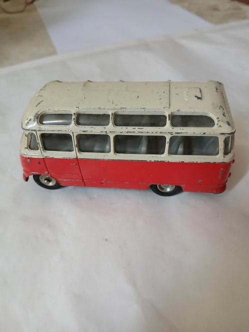 Car Mercedes Benz. Dinky toys France, Hobby en Vrije tijd, Modelauto's | 1:43, Gebruikt, Dinky Toys, Ophalen of Verzenden
