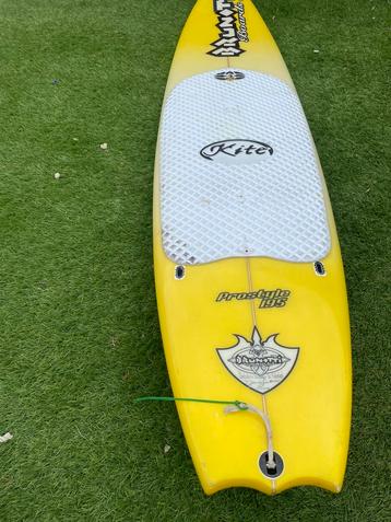 Brunotti kite surfboard beschikbaar voor biedingen