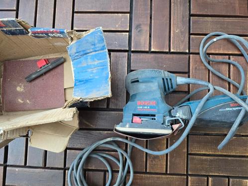 Bosch GSS 140A vlakschuurmachine met defect, Doe-het-zelf en Verbouw, Gereedschap | Schuurmachines, Gebruikt, Vlakschuurmachine