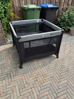 Nieuwe Titaniumbaby box, Ophalen of Verzenden, Nieuw, Vierkant, Wieltjes