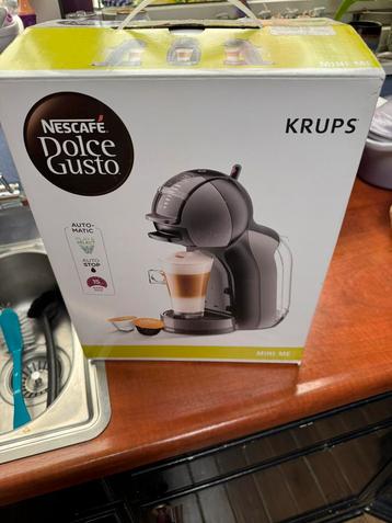 Krups Dolce Gusto koffiezetter met cups beschikbaar voor biedingen