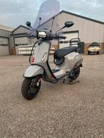 Vespa sprint Nardo grey, Ophalen of Verzenden, Zo goed als nieuw