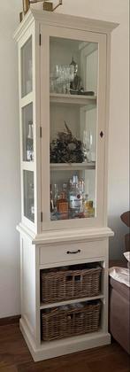 Witte buffetkast Riviera Maison stijl met rieten manden, Ophalen, 200 cm of meer, 50 tot 100 cm, Zo goed als nieuw