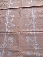 Tafelkleed oud roze mooie witte bloemen randen 4 servetten, Ophalen of Verzenden, Zo goed als nieuw, Rechthoek, Binnen