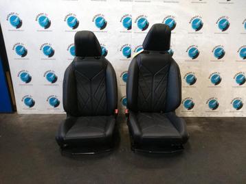 DS DS 3 CROSSBACK RIVOLI 1.2 PureTech 130 [COMPLETE_INTERIOR beschikbaar voor biedingen