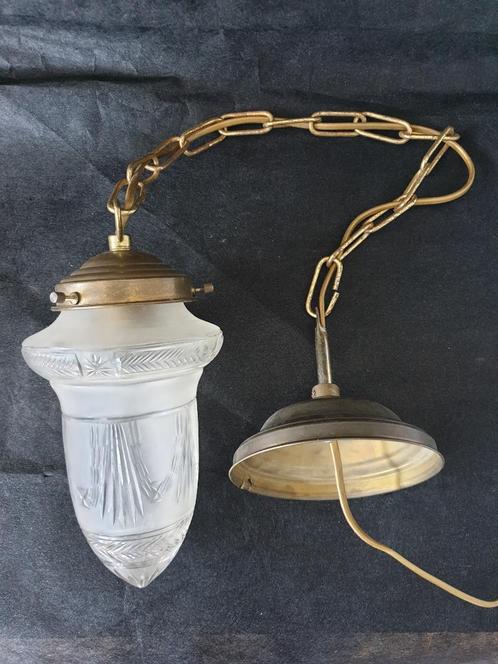 Klassieke hanglamp. Geslepen glas aan messing armatuur, Antiek en Kunst, Antiek | Lampen, Ophalen of Verzenden