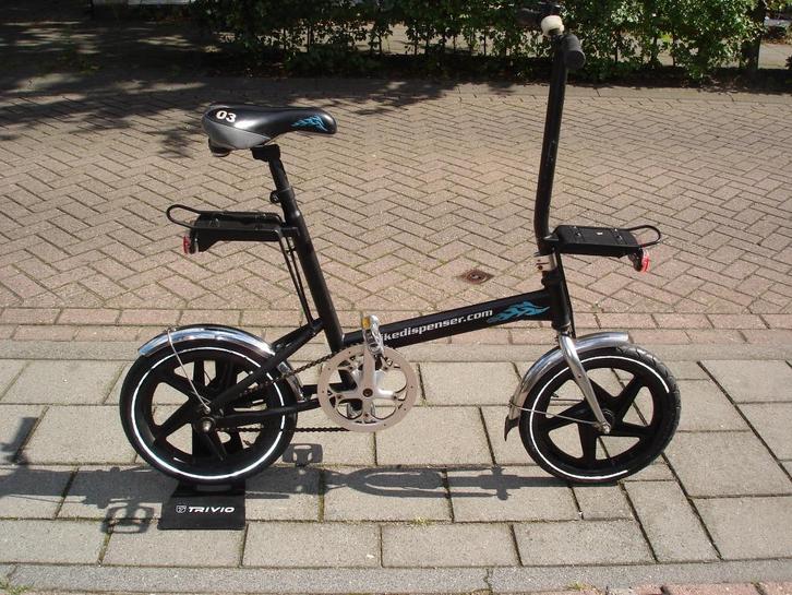 SPECIALE bikedispenser ex mini huurfiets, Fietsen en Brommers, Overige Fietsen en Brommers, Gebruikt, Ophalen