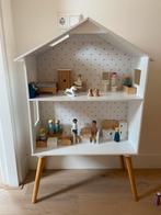 Poppenhuis petite amelie met accessoires, Kinderen en Baby's, Speelgoed | Poppenhuizen, Ophalen of Verzenden, Zo goed als nieuw