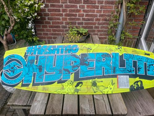 Hyperlite wakeboard met liquid force classic binding maat 43, Watersport en Boten, Wakeboarden, Ophalen