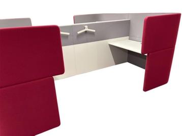 4 akoestische werkplekken – Bene Dockland (roze) beschikbaar voor biedingen