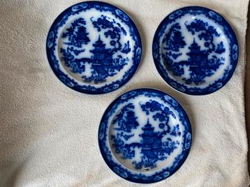 3 vloeiblauwe borden uit 1855 Hindostan P. Regout beschikbaar voor biedingen