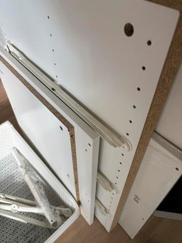 Komplement Ikea pax verdeler met fijne draadstaal manden - afbeelding 6
