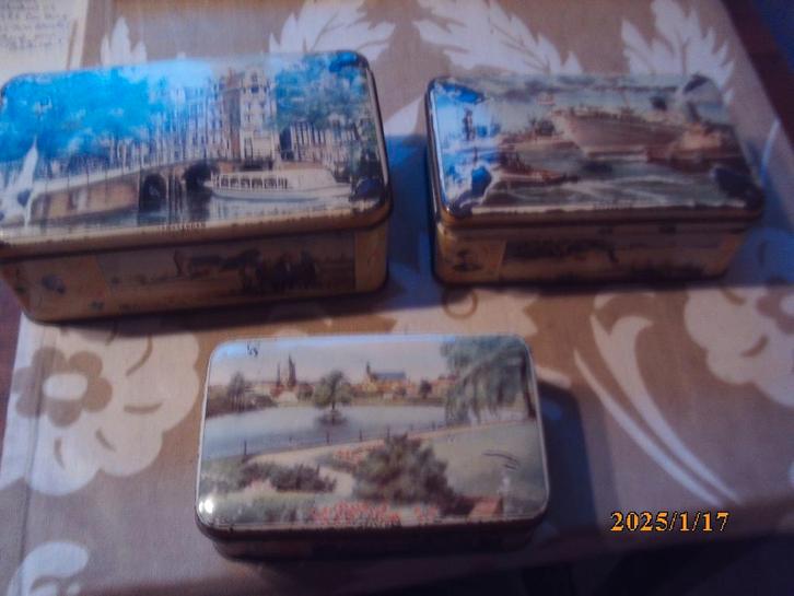 3 blikken De Bruin koekfabriek Amsterdam versch jaren 1960, Verzamelen, Blikken, Gebruikt, Koek(jes), Overige merken, Ophalen of Verzenden