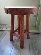 Houten Krukje / Bijzettafeltje - Rustiek, Ophalen of Verzenden, Gebruikt, Hout
