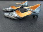 Elegante damesschoen grijs/zilver pumps mt.40 merk Spiral, Ophalen of Verzenden, Zo goed als nieuw, Grijs