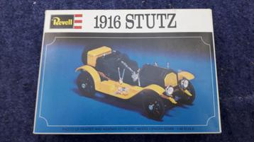 Revell bouwdoos Stutz 1916 beschikbaar voor biedingen