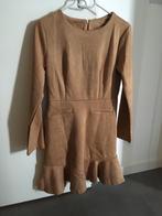 Camel jurkje suède nog nieuw! Maat 38, Kleding | Dames, Jurken, Nieuw, Terstal, Beige, Maat 38/40 (M)