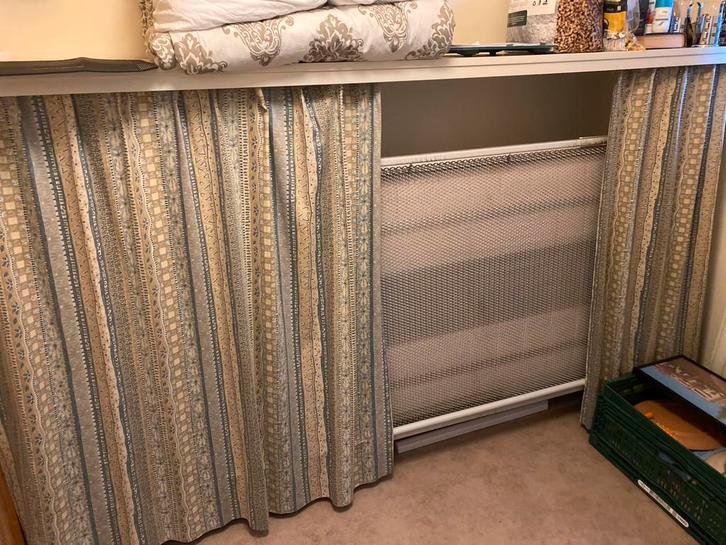 Opklapbed 80x209 cm - Metaal met houten plank, Huis en Inrichting, Slaapkamer | Bedden, Gebruikt, Eenpersoons, 90 cm, Metaal, Ophalen