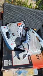 Nijdam ijshockey schaatsen maat 43, Sport en Fitness, IJshockey, Ophalen of Verzenden, Zo goed als nieuw