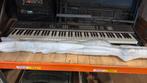 Roland keyboard met versterker, Ophalen of Verzenden, Gebruikt