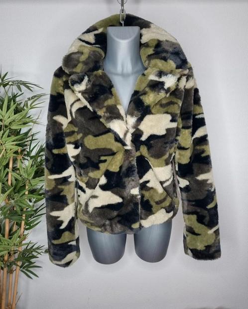 Camouflage bontjas/ bomberjack Twintip. Maat L, Kleding | Dames, Jasjes, Kostuums en Pakken, Nieuw, Jasje, Maat 42/44 (L), Groen