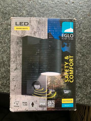 EGLO RIGA 5 LED Wandlamp met Sensor - Nieuw! beschikbaar voor biedingen