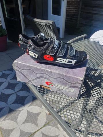 Racefiets schoenen dames beschikbaar voor biedingen