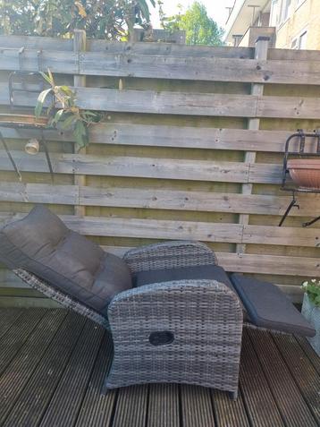 Luxe loungestoel tuin met lig functie 