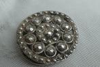 Antieke ronde  clip broche, Verzenden, Overige materialen, Broche