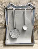 Emaille oud lepelrek wit met licht blauwe biesjes, Antiek en Kunst, Antiek | Emaille, Verzenden