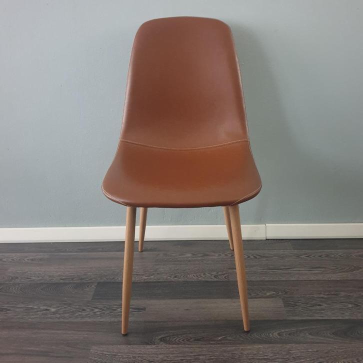 Eetkamerstoel JONSTRUP cognac kunstleer/eiken kleur, Huis en Inrichting, Stoelen, Zo goed als nieuw, Eén, Kunststof, Metaal, Bruin