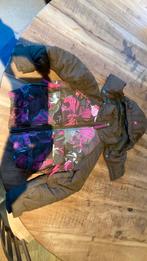 Ski jas/ winterjas protest 116 met lekker veel zakken, Ophalen, Zo goed als nieuw