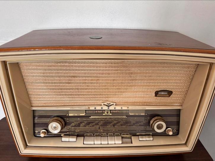Erres buisradio vintage 1960, Audio, Tv en Foto, Radio's, Gebruikt, Overige typen, Ophalen of Verzenden