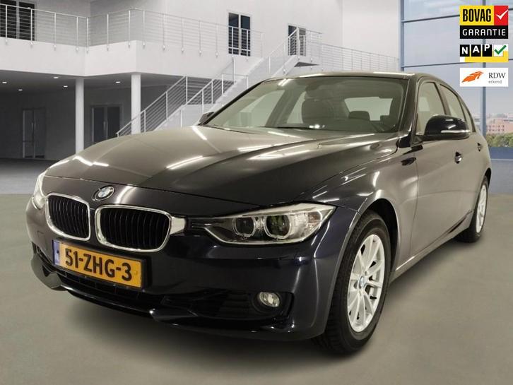 BMW 3-serie 320i Upgrade Edition 1 Eig. 85.300 km +NAP NL-au, Auto's, BMW, Bedrijf, Te koop, 3-Serie, ABS, Airbags, Airconditioning