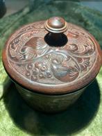 ART NOUVEAU gehamerde Tabakspot, Antiek en Kunst, Verzenden