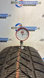 2x Vredestein Wintrac Xtreme S 215/65 R16 98H 215/65/16 2156, -, Band(en), Gebruikt, 215 mm