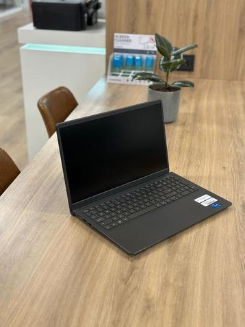 Refurbished Dell Vostro 15 3510 - Windows 11 Laptop beschikbaar voor biedingen