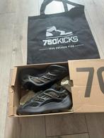 Adidas Yeezy Boost 700 V3 Clay Brown Bruin Zwart Maat 36 2/3, Kleding | Dames, Schoenen, Nieuw, Sneakers of Gympen, Zwart, Verzenden