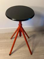 Draaikruk rode poten zwarte zitting vintage retro, Ophalen of Verzenden, Zo goed als nieuw, Hout