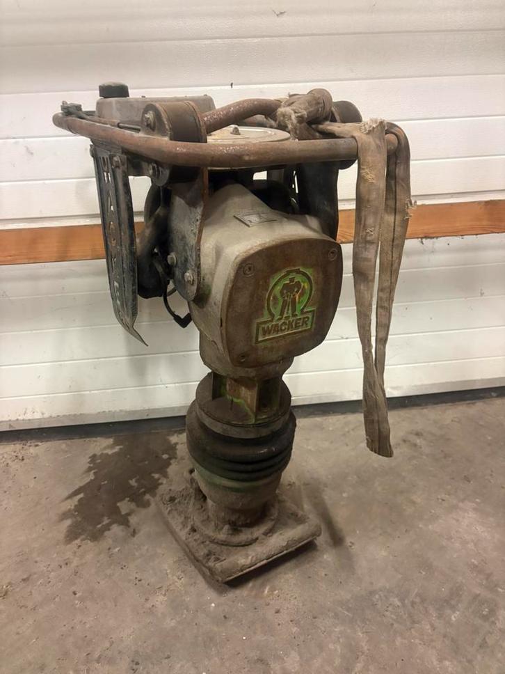 Wacker bs60y wackerstamper trilplaat, Tuin en Terras, Hand-tuingereedschap, Ophalen
