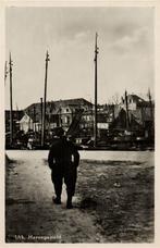 Urk, Havengezicht - visser boot - 195? gelopen, Ophalen of Verzenden, 1940 tot 1960, Gelopen, Flevoland