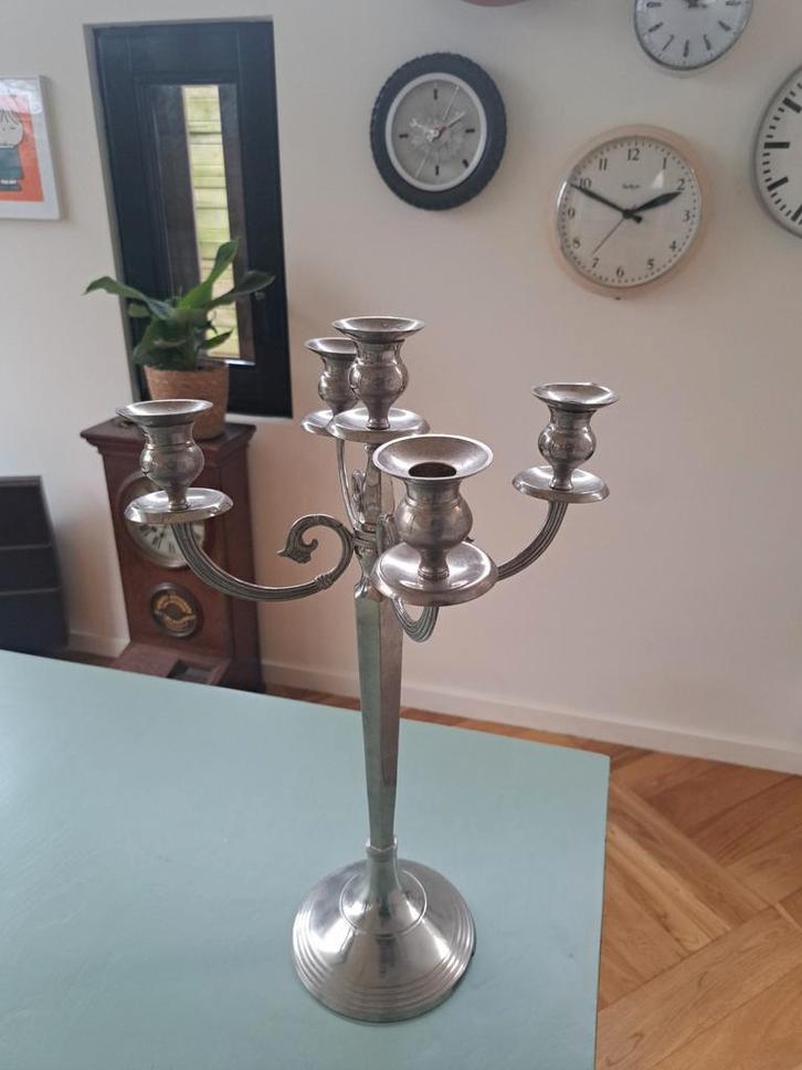 Zilverkleurige vijfarmige kandelaar, Antiek en Kunst, Antiek | Kandelaars, Overige materialen, Ophalen of Verzenden