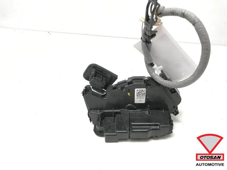 VW Arteon Passat Tiguan Slotmechaniek Portier RA 5NA839016C, Auto-onderdelen, Carrosserie en Plaatwerk, Volkswagen, Achter, Rechts