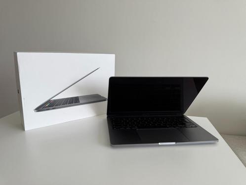 MacBook Pro 13 inch M2 2022 - 8GB RAM, 256GB SSD - Space Gre, Computers en Software, Apple Macbooks, Zo goed als nieuw, MacBook Pro