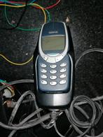 Nokia 3310 met handfree montage steun., Telecommunicatie, Ophalen of Verzenden, Zo goed als nieuw